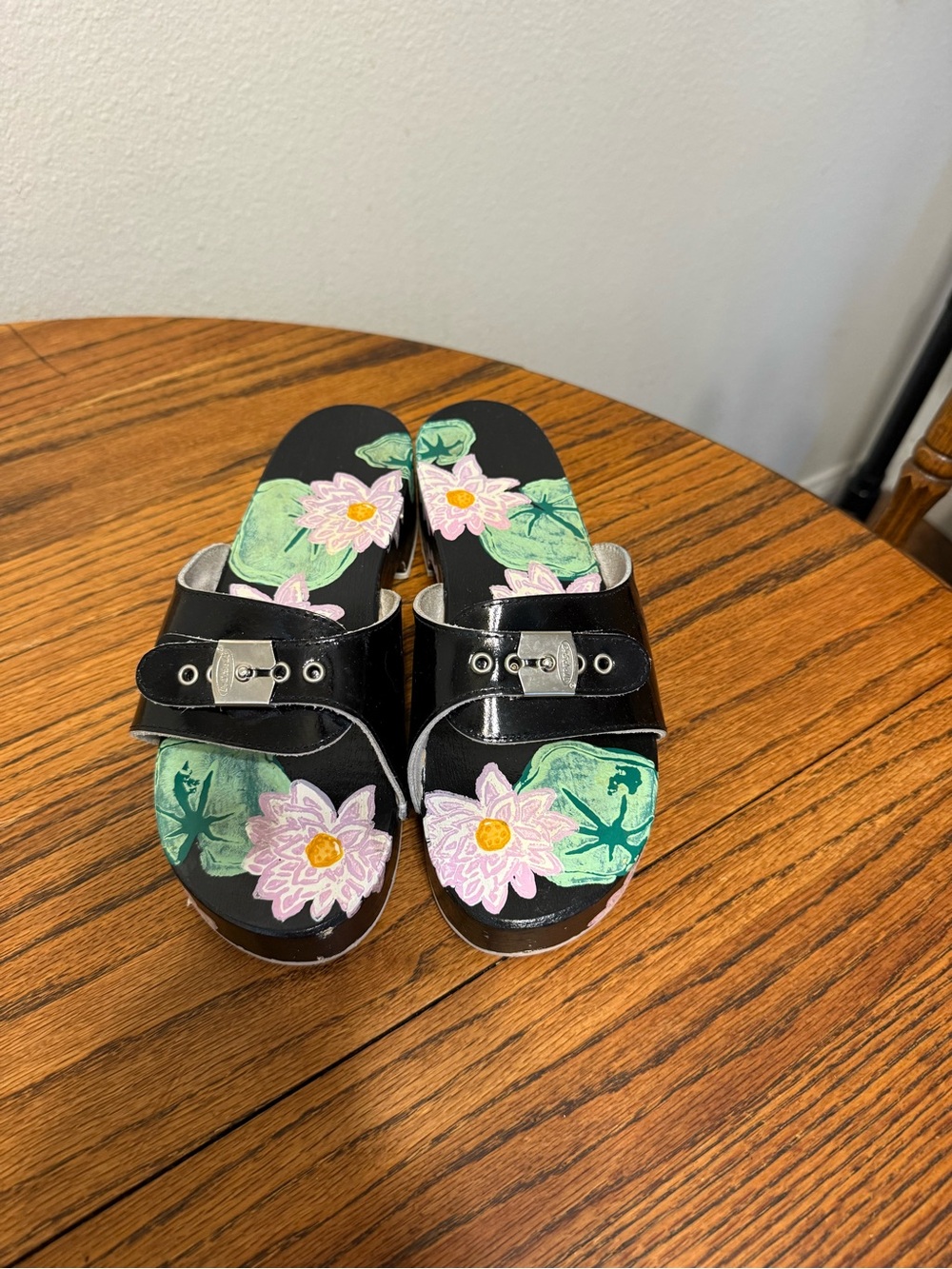 True vintage y2k platform dr scholls